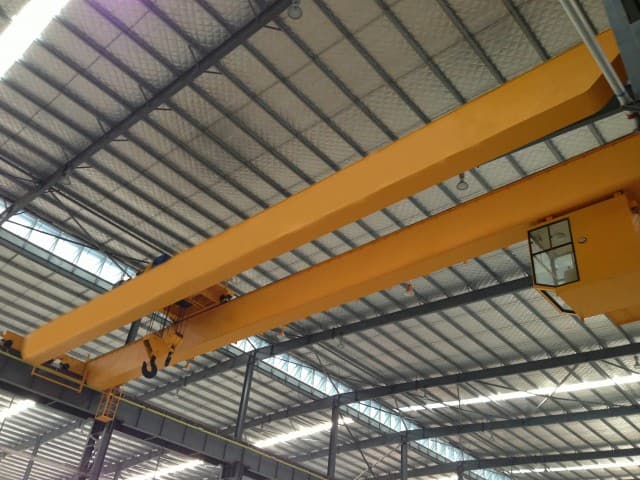 china Cantilever cranes supplier.jpg