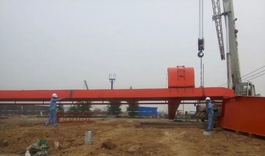 Single girder gantry cranes10-7.jpg