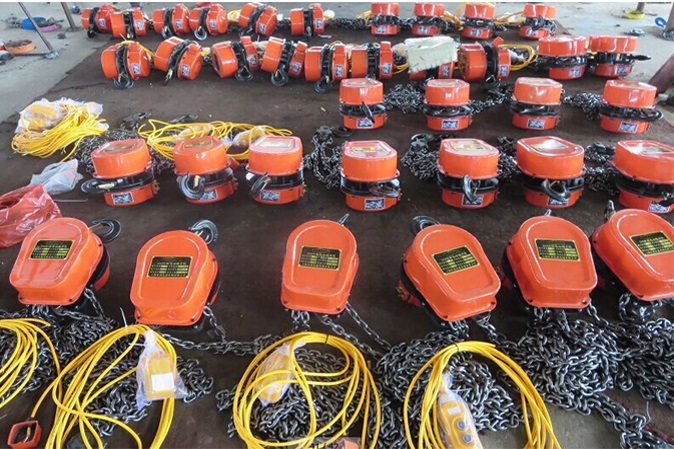 China Supplier of DHS Electric Chain Hoists4-8.jpg