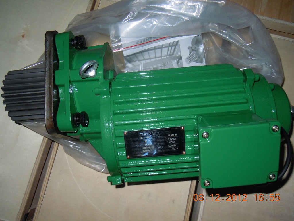 Crane geared motors manufacturers 13.jpg