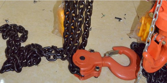 DHS Electric Chain Hoists7-3.jpg