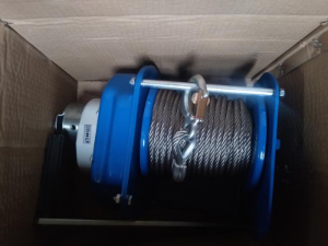 Site photos of 1T and 2T Heavy duty manual winches for Pakistan
