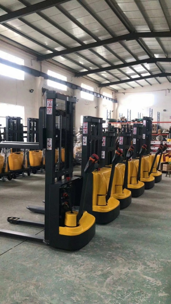 Electric walkie forklift stacker made in china15.jpg