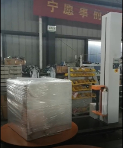 Looking for a machine for packaging - with plastic bag -  various sizes from Chech