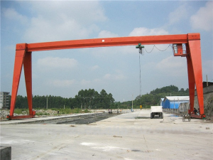Gantry crane, Span 18m, The total height of 5.4m, Capacity 3t, With the drum for the power cable to the length of track from 20-30m (3t-18m Gantry Crane-low headroom) for Yugoslavia