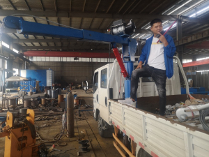Looking for the davit crane 5ton to 7 ton capacity from France