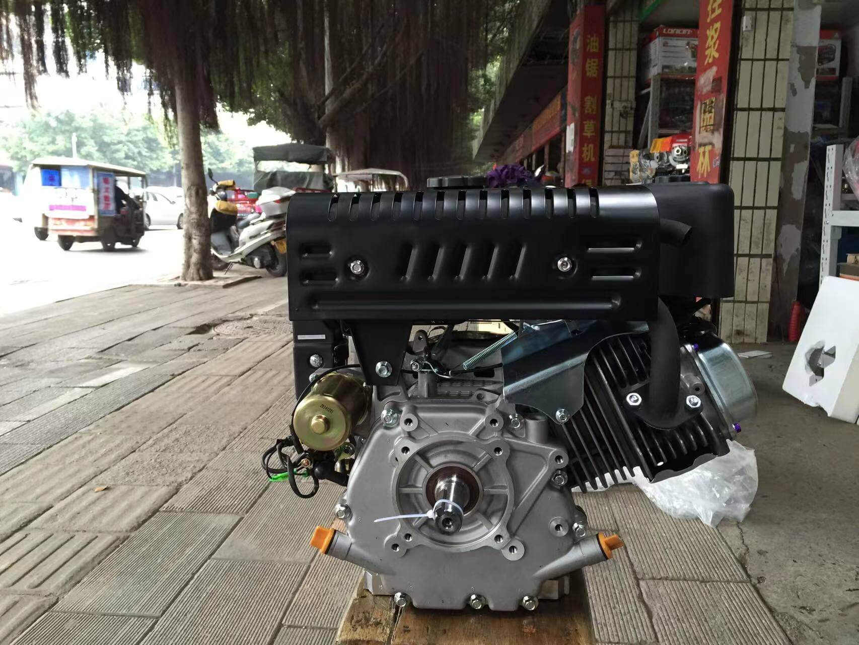 LC190F(DS) engineer from LONCIN-4.jpg