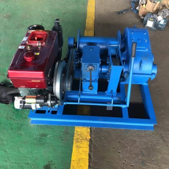 Engine driven winch for anchor (Option 2) Diesel engineer_1.jpg
