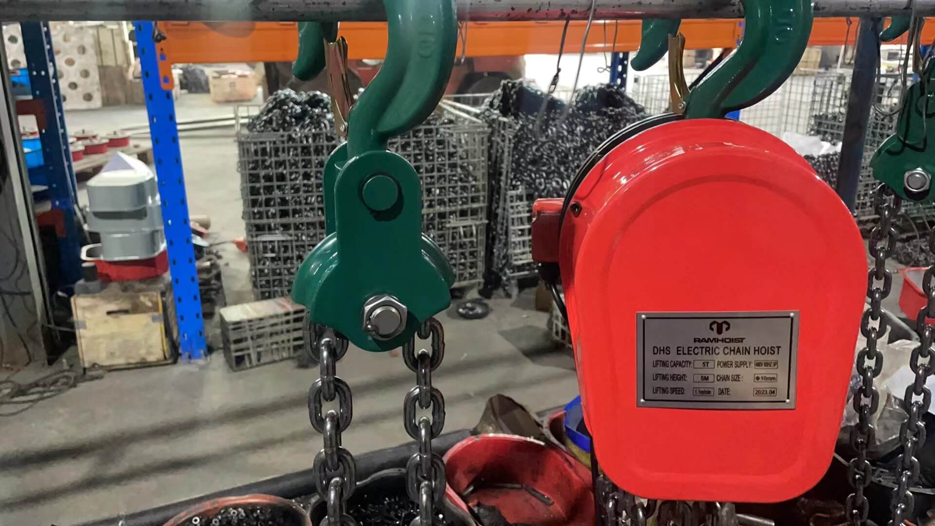 Site photos of 3T and 5T 480V DHS electric chain hoists for U.S.-2.jpg